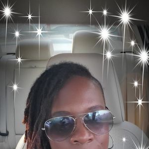 Meet your Posher, Neisha